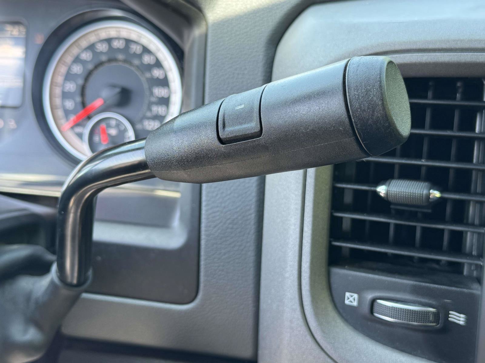 Used 2018 RAM 2500 Tradesman w/ Chrome Appearance Group AWD/4WD image 12