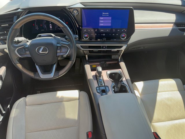 Used 2023 Lexus RX 350 w/ Accessory Package (2T) AWD/4WD image 28