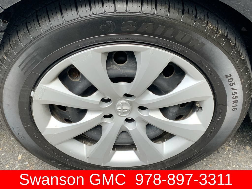 Used 2020 Toyota Corolla LE FWD image 32