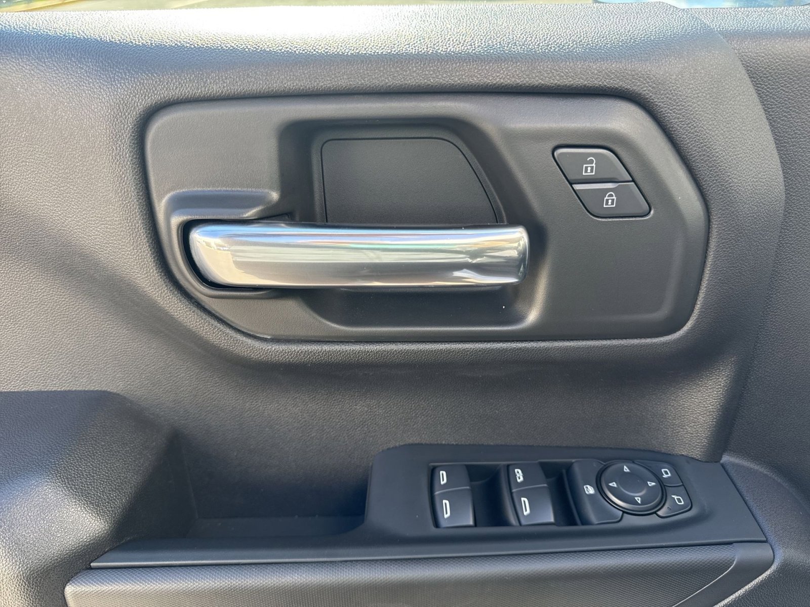 Used 2024 Chevrolet Silverado 1500 Custom Trail Boss image 15