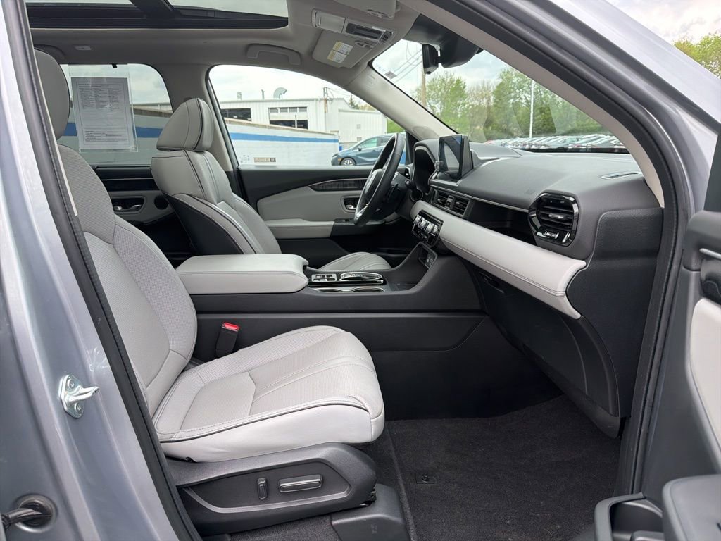 Certified 2023 Honda Pilot Elite image 26