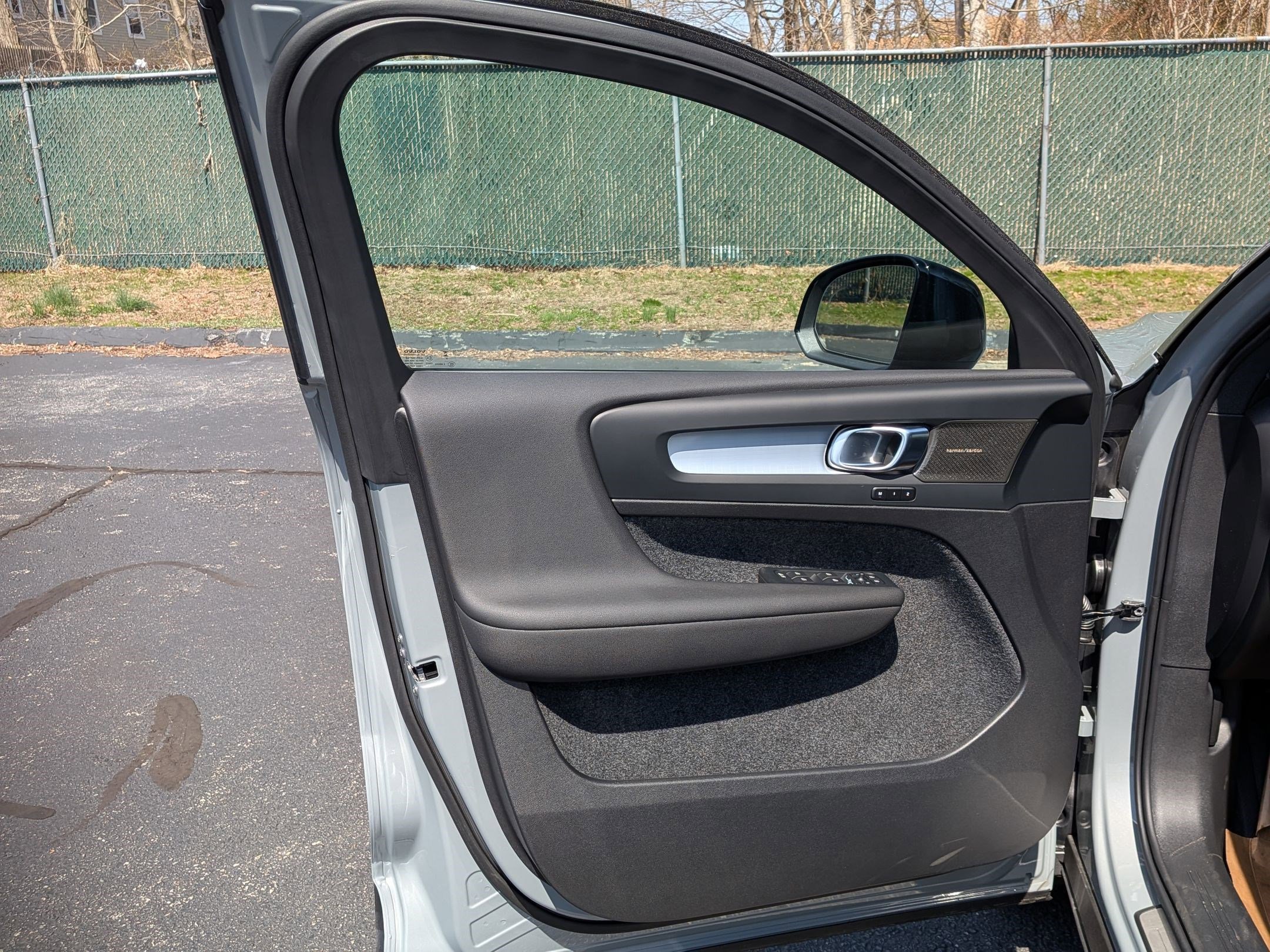 New 2026 Volvo XC40 B5 Ultra w/ Climate Package image 8