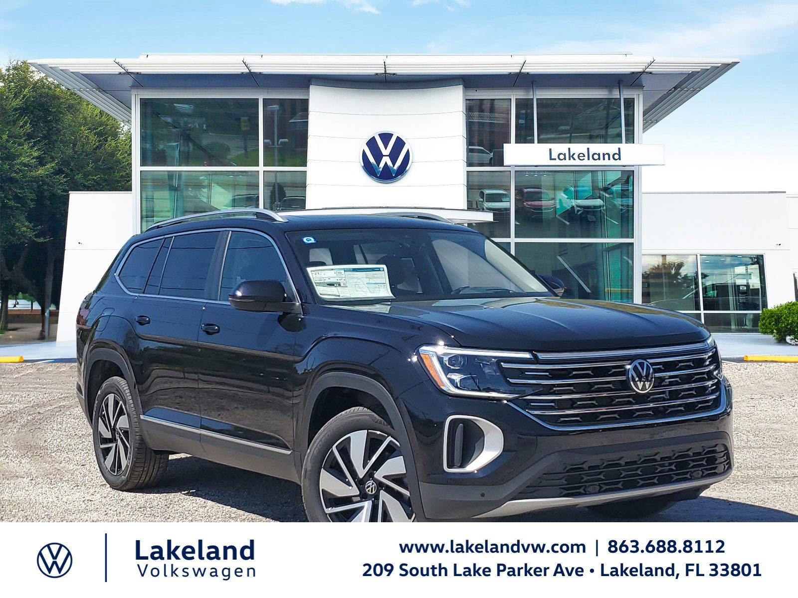 New 2025 Volkswagen Atlas SEL image 1