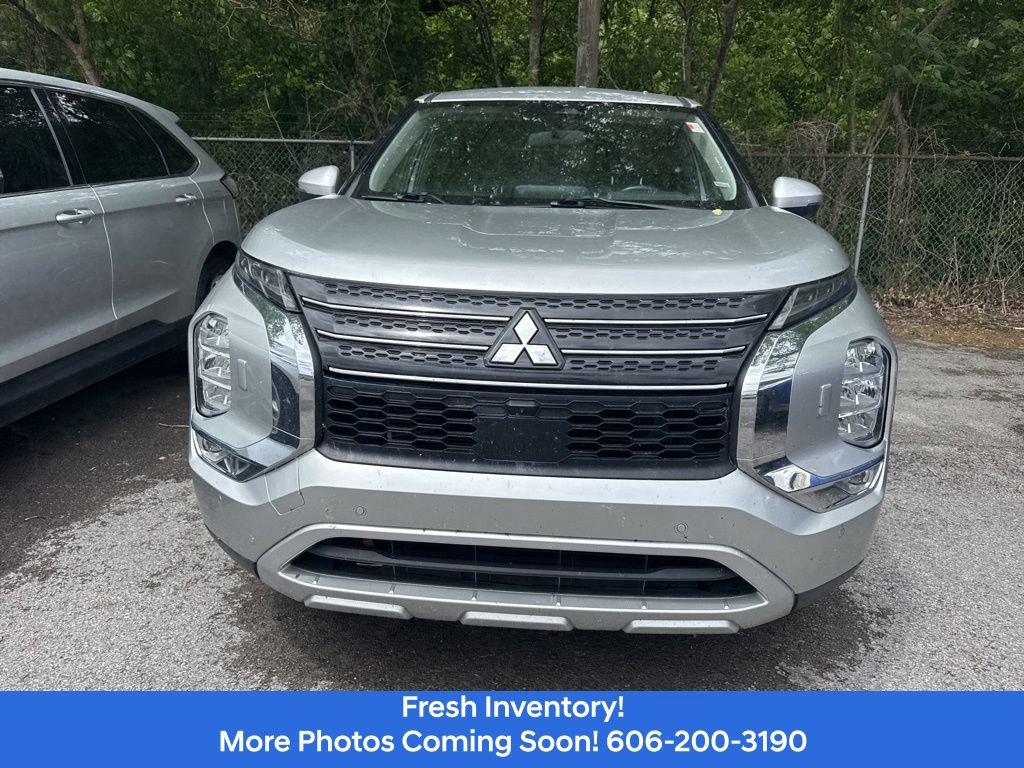 Used 2024 Mitsubishi Outlander SE AWD/4WD video 2