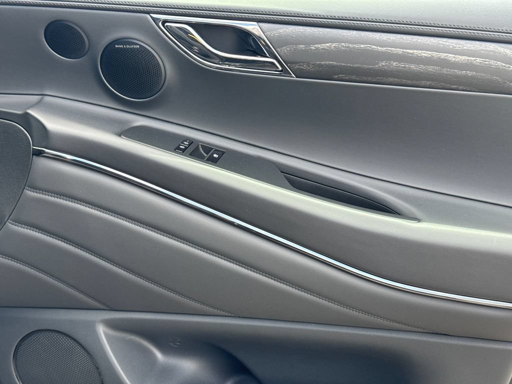 New 2026 Genesis GV80 3.5T Prestige AWD/4WD image 16