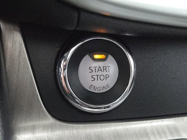 Used 2018 Nissan Murano SL w/ Moonroof Package image 15