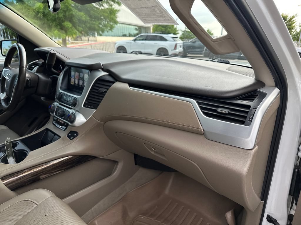 Used 2020 GMC Yukon XL SLT w/ Premium Edition RWD image 40