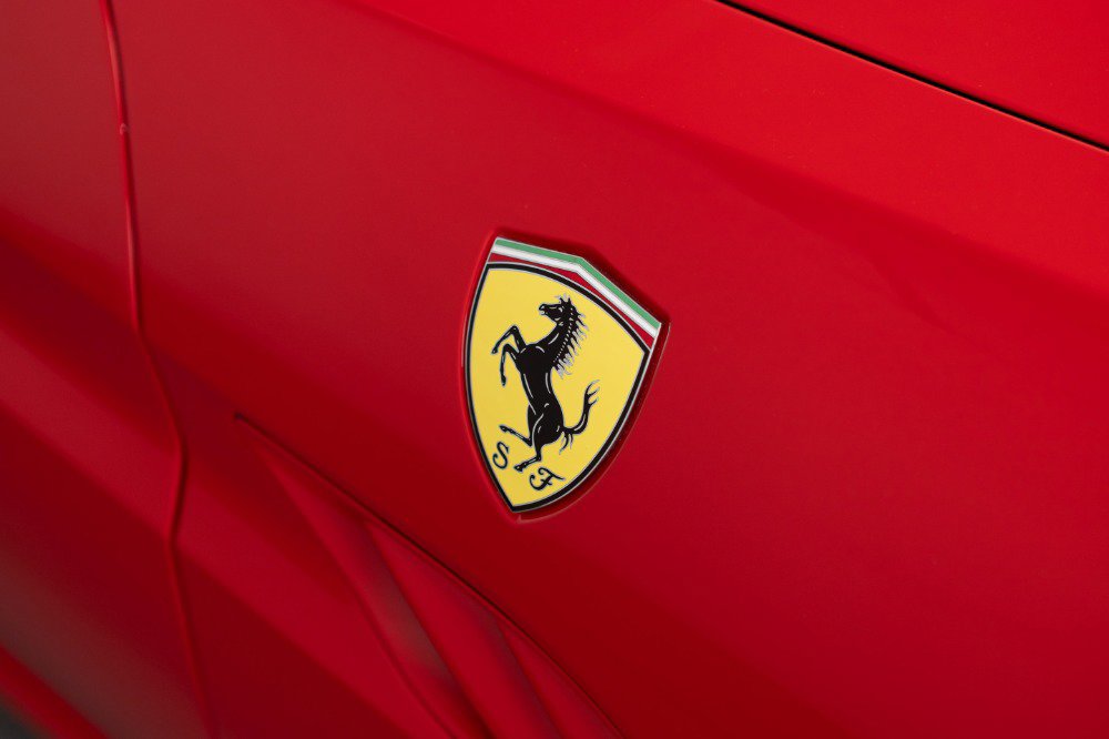 Used 2011 Ferrari California image 40