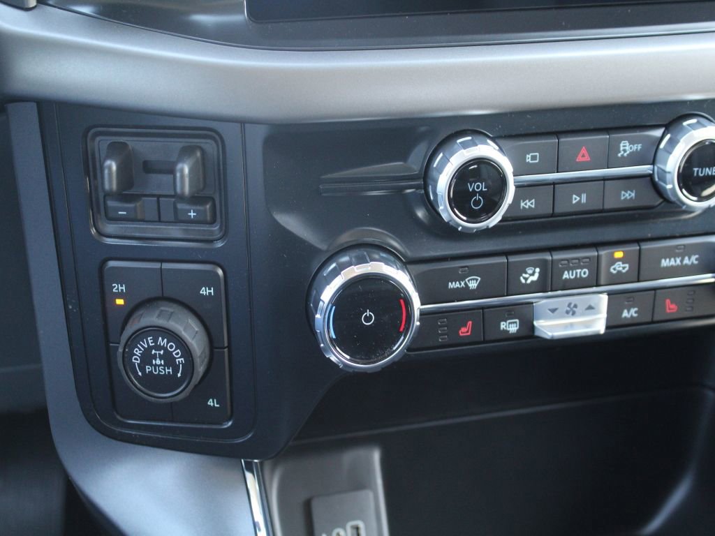 New 2026 Ford F150 XLT w/ Equipment Group 302A MID image 17