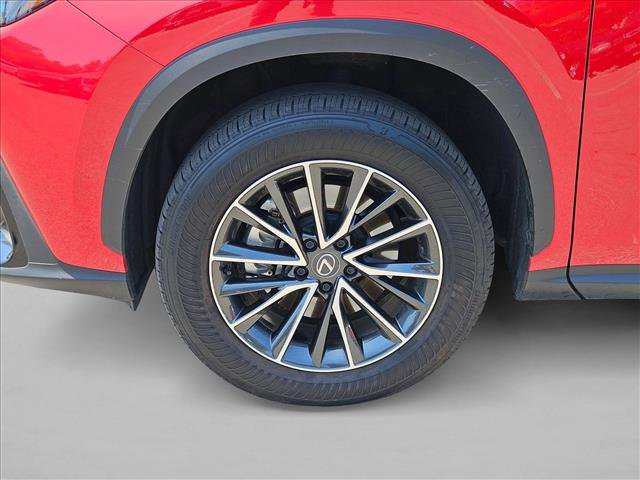 Used 2024 Lexus NX 350h AWD image 22