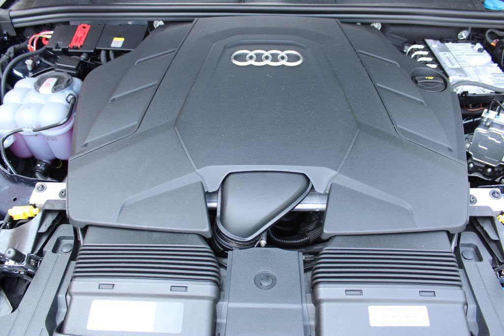 New 2025 Audi Q7 3.0T Premium Plus AWD/4WD image 42