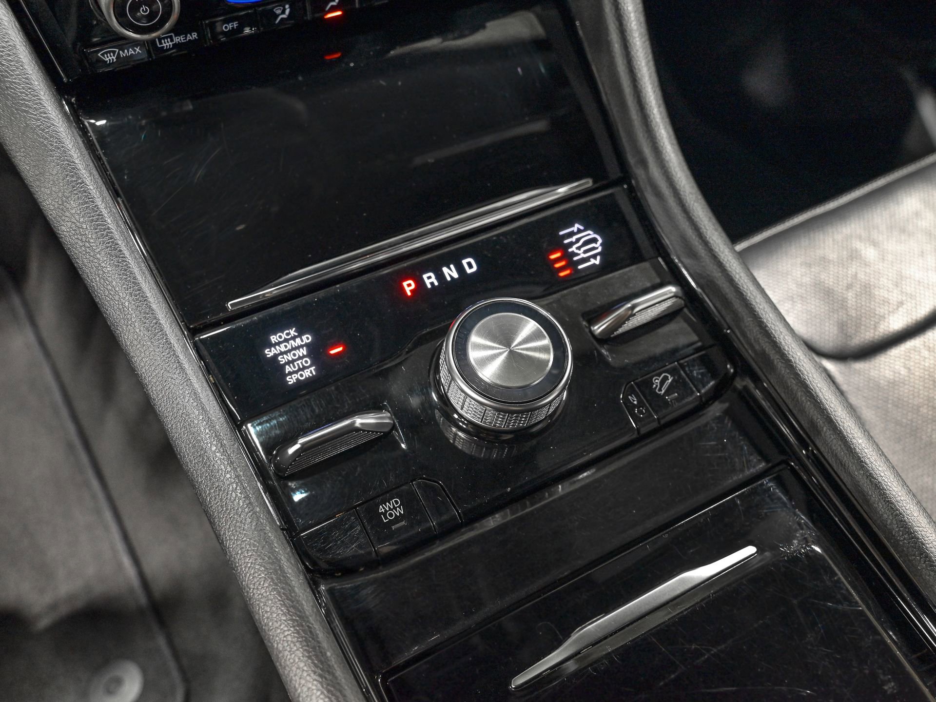 Used 2023 Jeep Grand Cherokee L Overland image 23