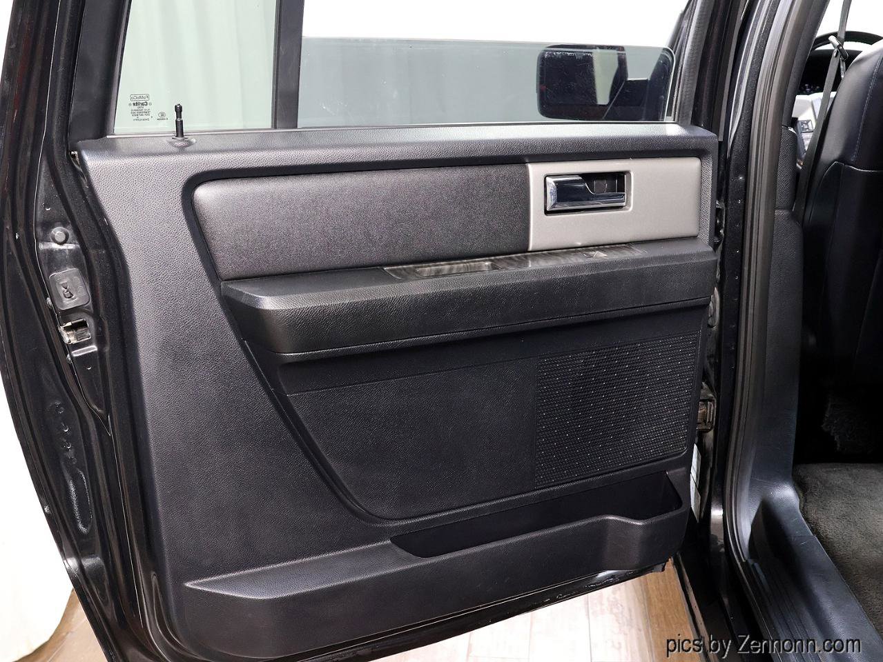 Used 2015 Ford Expedition Max Limited AWD/4WD image 28