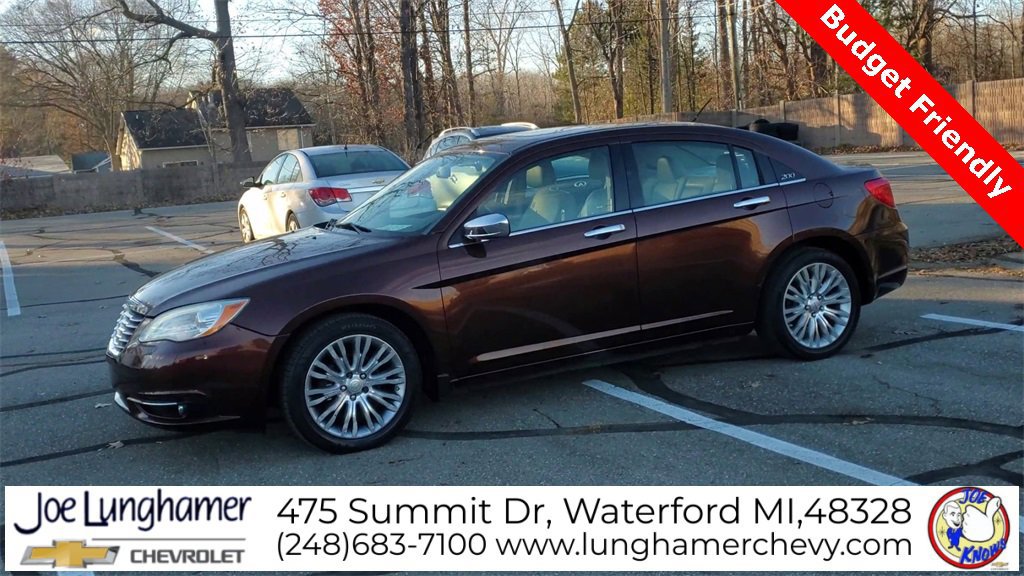 Used 2012 Chrysler 200 Limited image 4