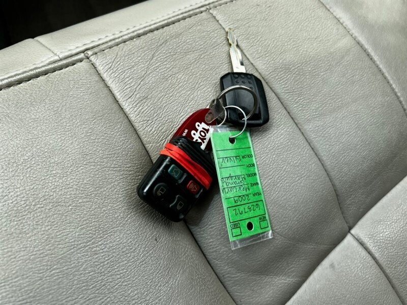 Used 2009 Mercury Grand Marquis LS RWD image 34