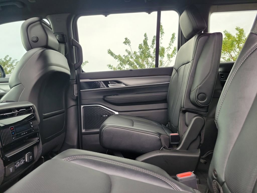 New 2024 Jeep Wagoneer Series II w/ Convenience Group I image 11