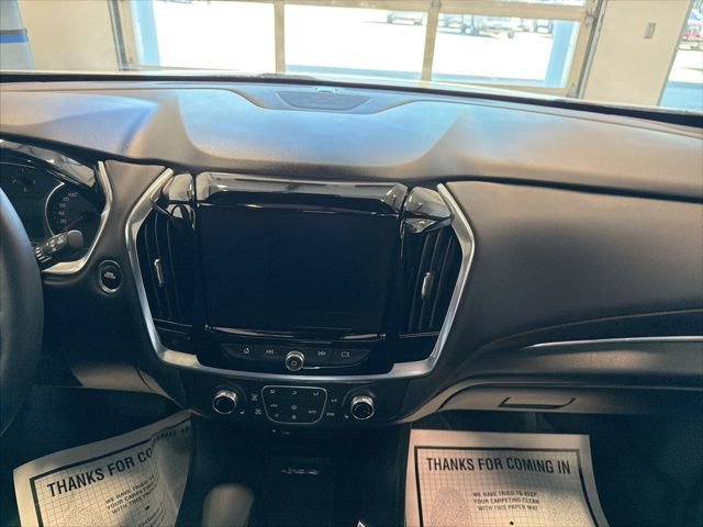 Used 2024 Chevrolet Traverse RS image 38