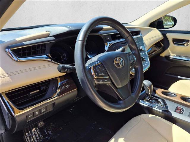 Used 2013 Toyota Avalon XLE Touring FWD image 10