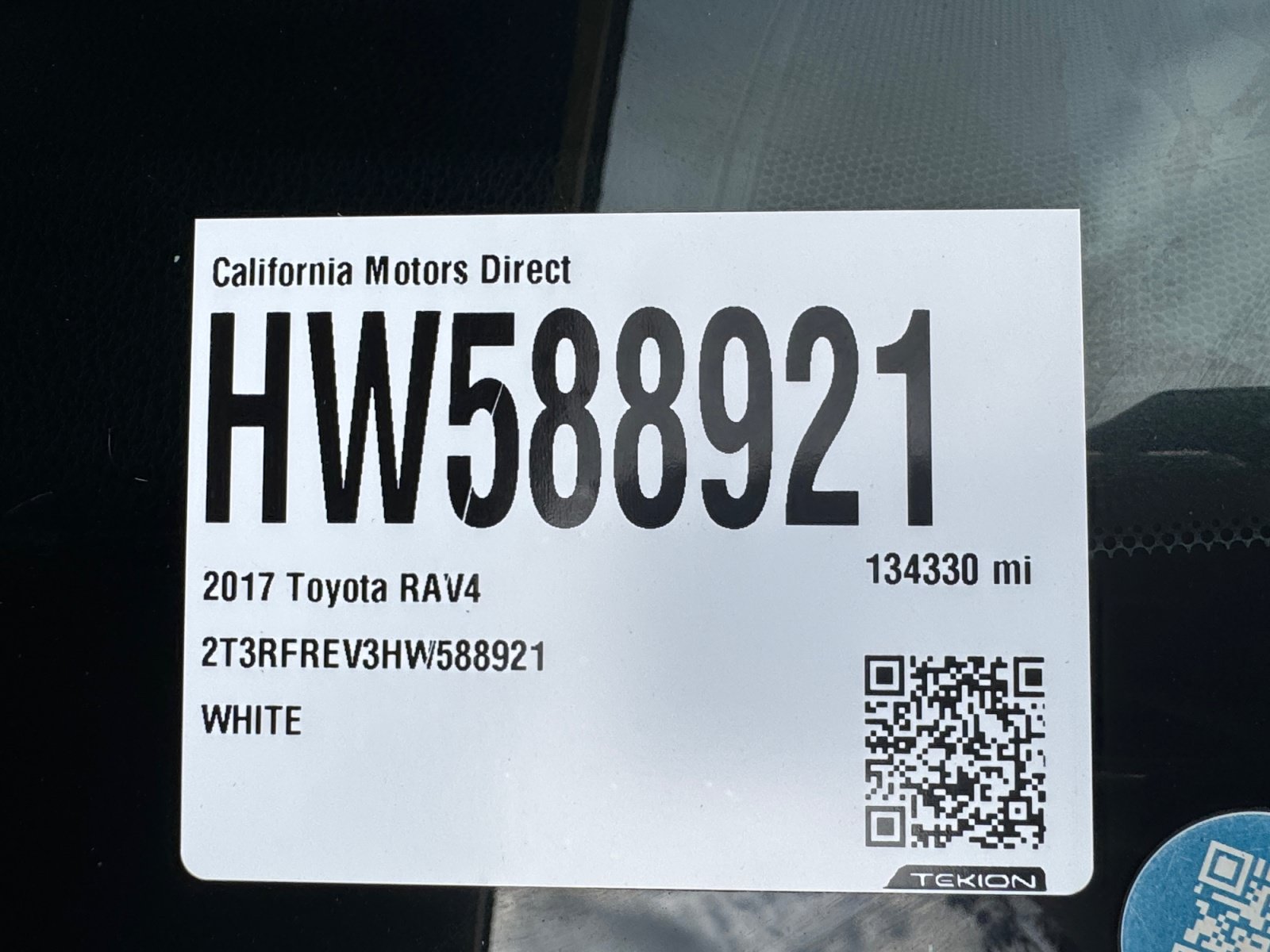 Used 2017 Toyota RAV4 XLE w/ Carpet Mat Package AWD/4WD image 16