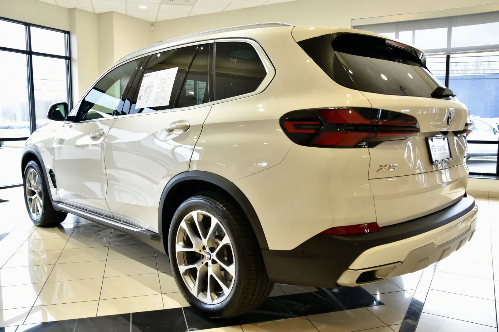 Used 2026 BMW X5 xDrive40i AWD/4WD image 4