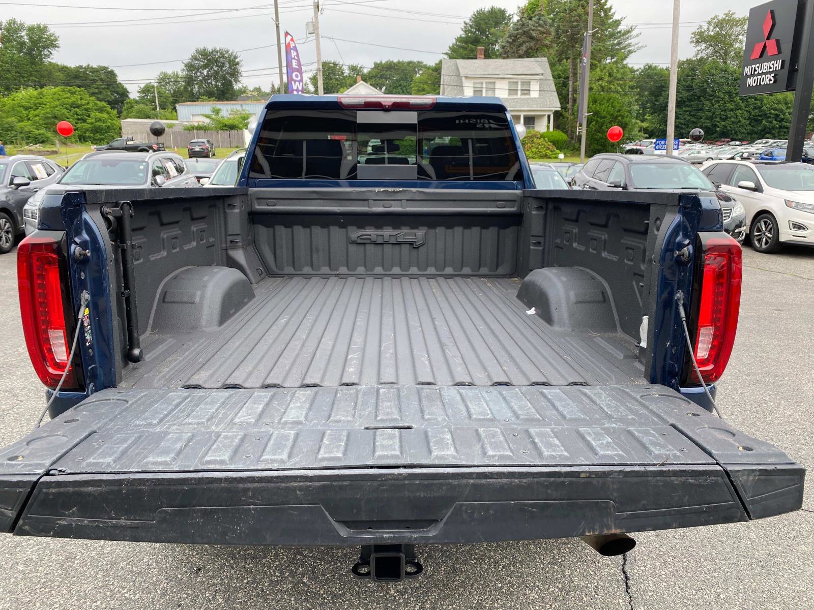 Used 2022 GMC Sierra 2500 AT4 w/ AT4 Preferred Package image 6