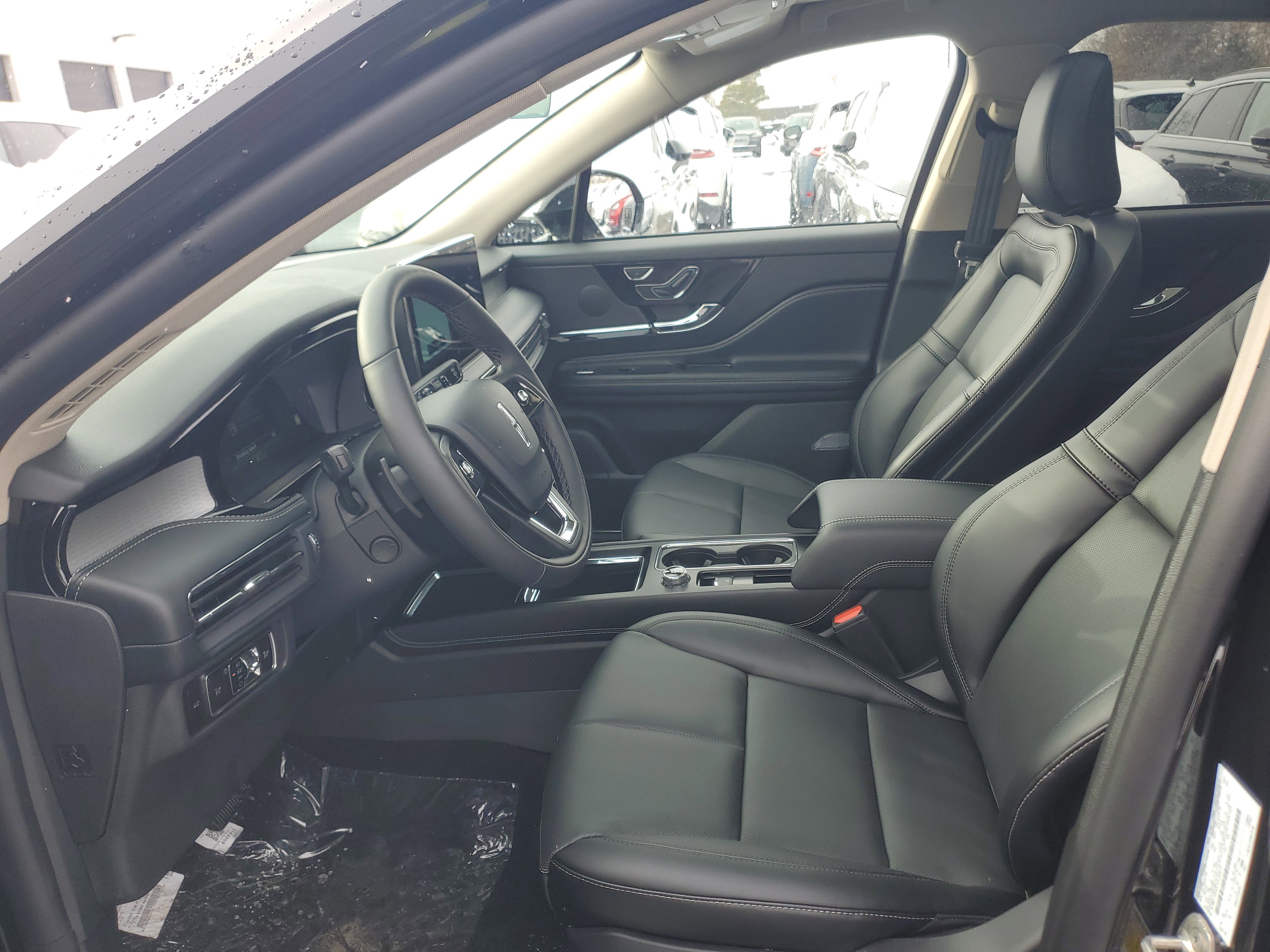 New 2026 Lincoln Corsair Premiere image 12