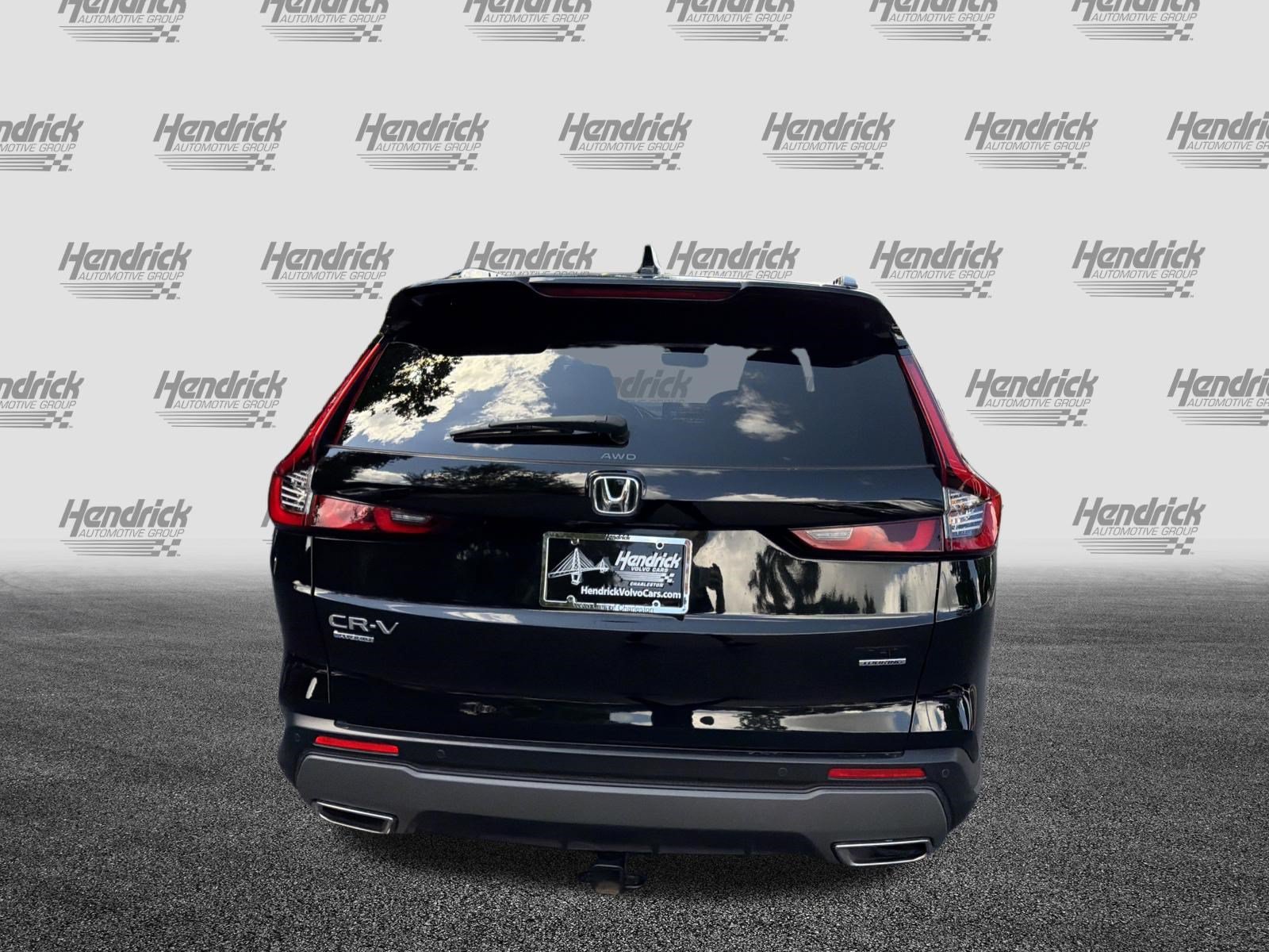 Used 2024 Honda CR-V Sport Touring image 10