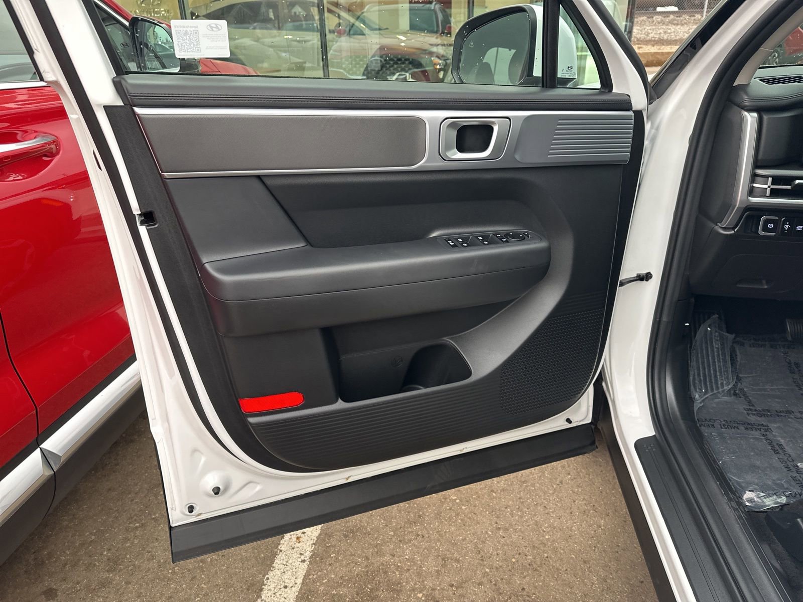 Used 2025 Hyundai Santa Fe SE image 14