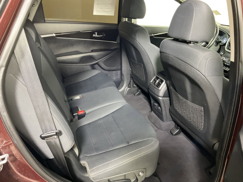 Used 2020 Kia Sorento S AWD/4WD image 24