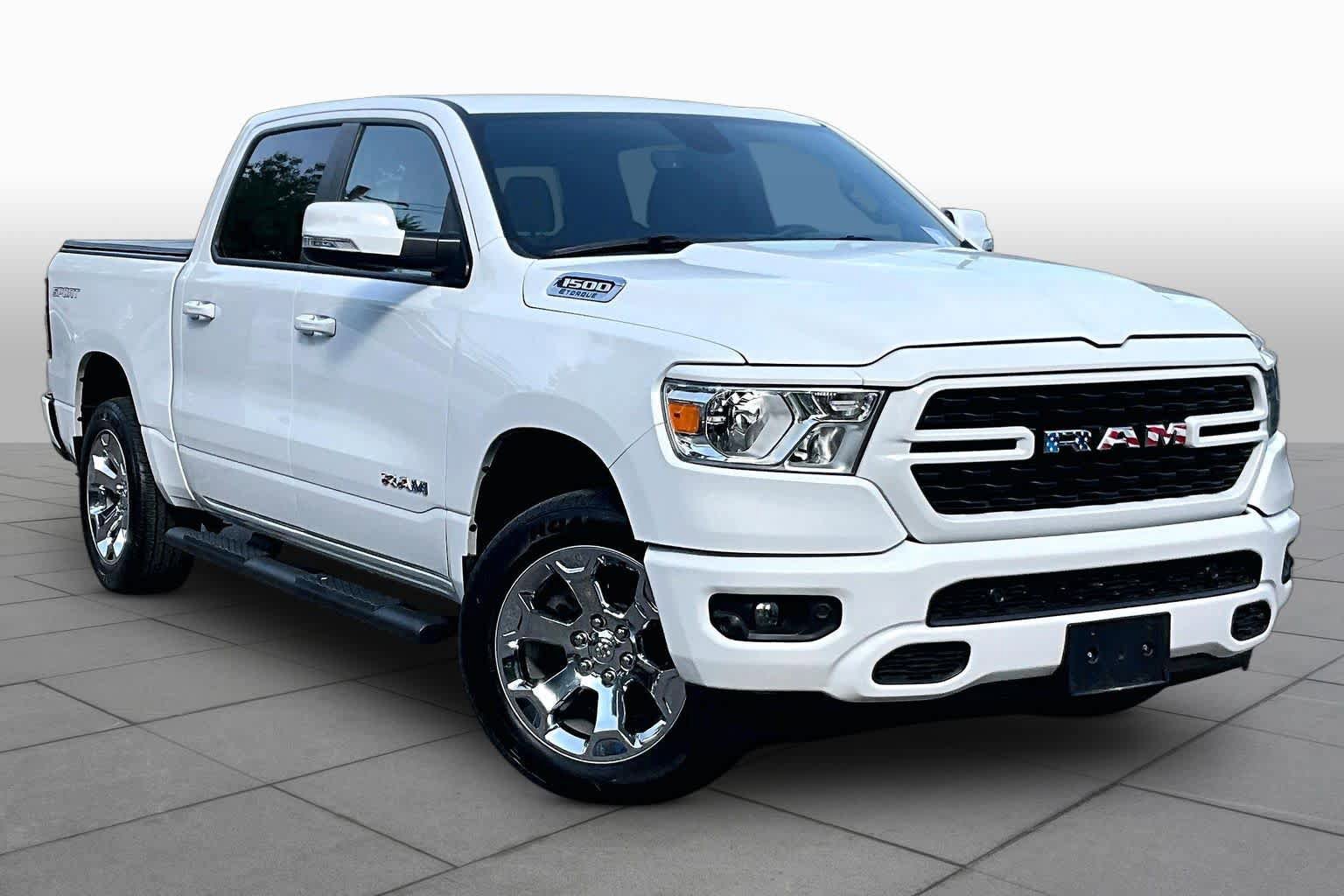 Used 2022 RAM 1500 Big Horn AWD/4WD image 3