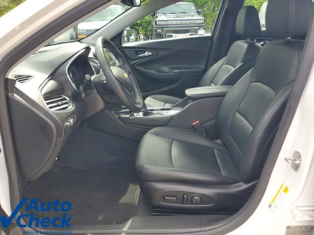 Used 2017 Chevrolet Malibu LT w/ Leather Package FWD image 19
