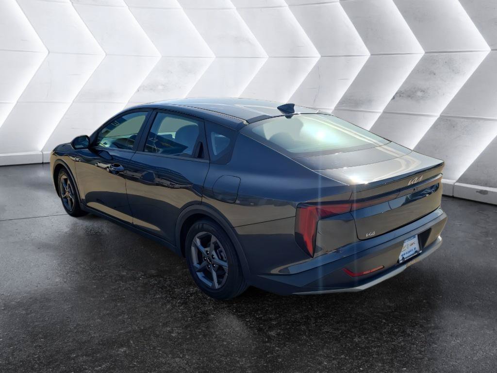 Used 2025 Kia K4 FWD image 7