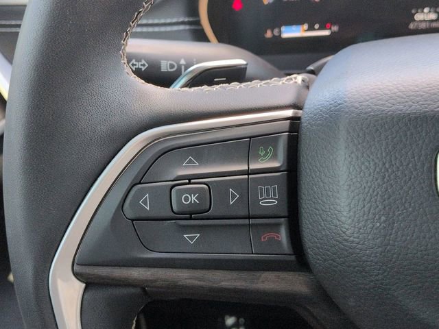 Used 2023 Jeep Grand Cherokee Limited w/ Luxury Tech Group II AWD/4WD image 25