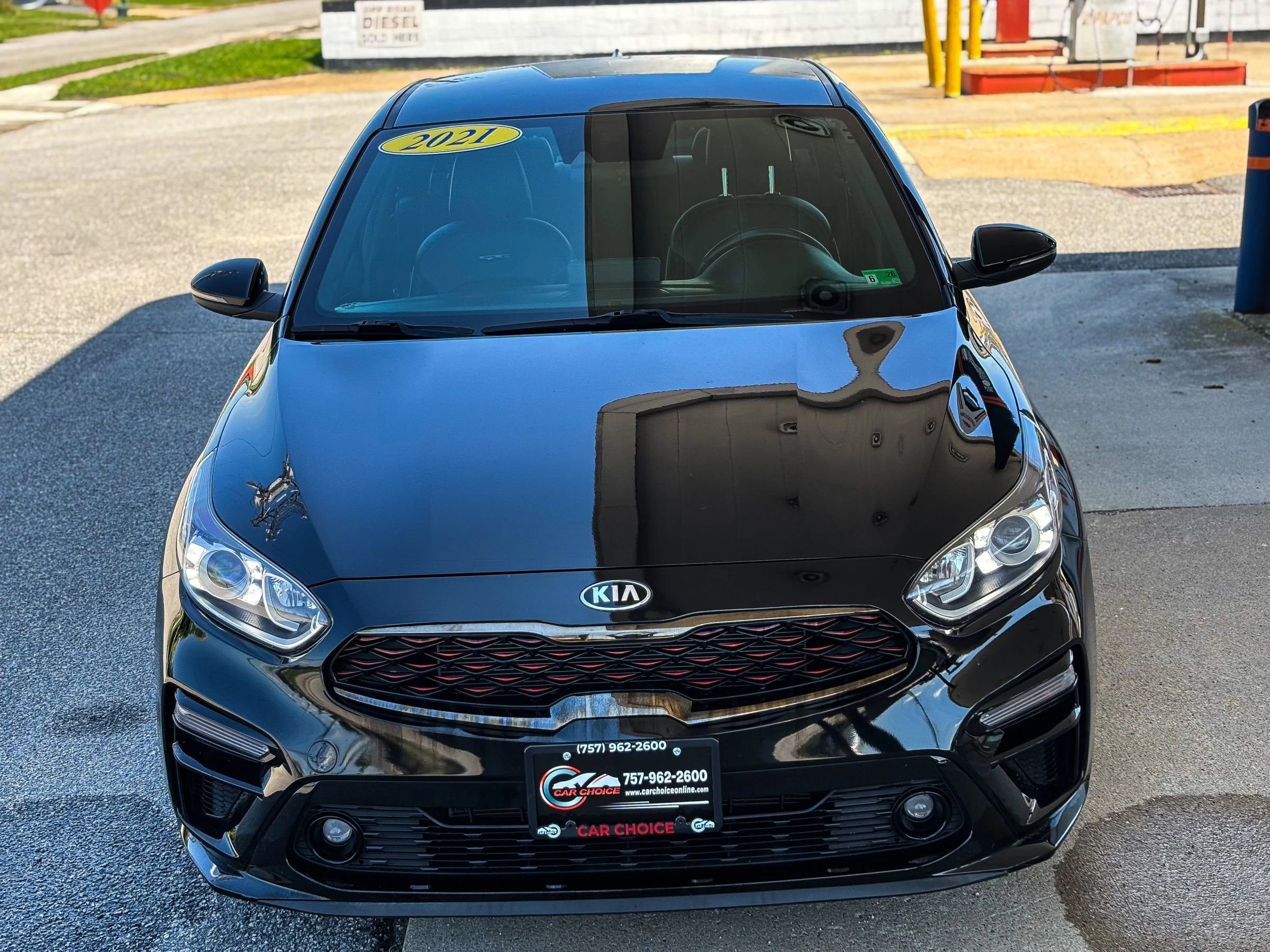 Used 2021 Kia Forte GT-Line image 3