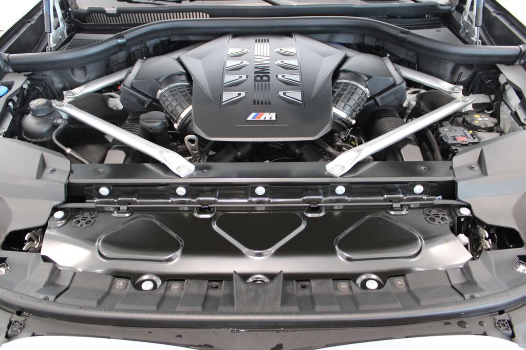 New 2027 BMW X7 M60i AWD/4WD image 8