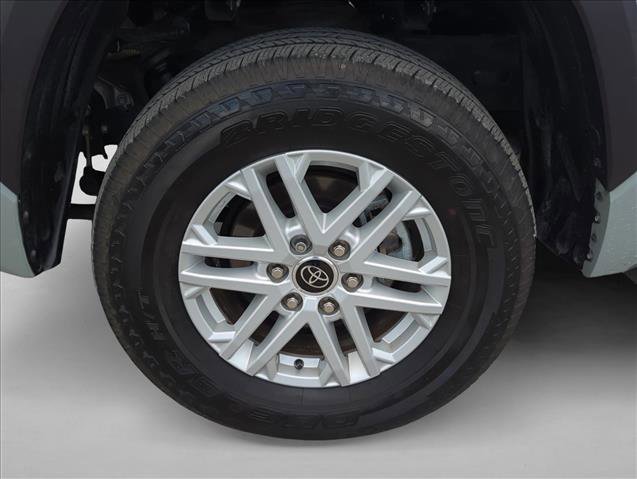 Used 2024 Toyota Tundra SR5 w/ SR5 Convenience Package RWD image 9