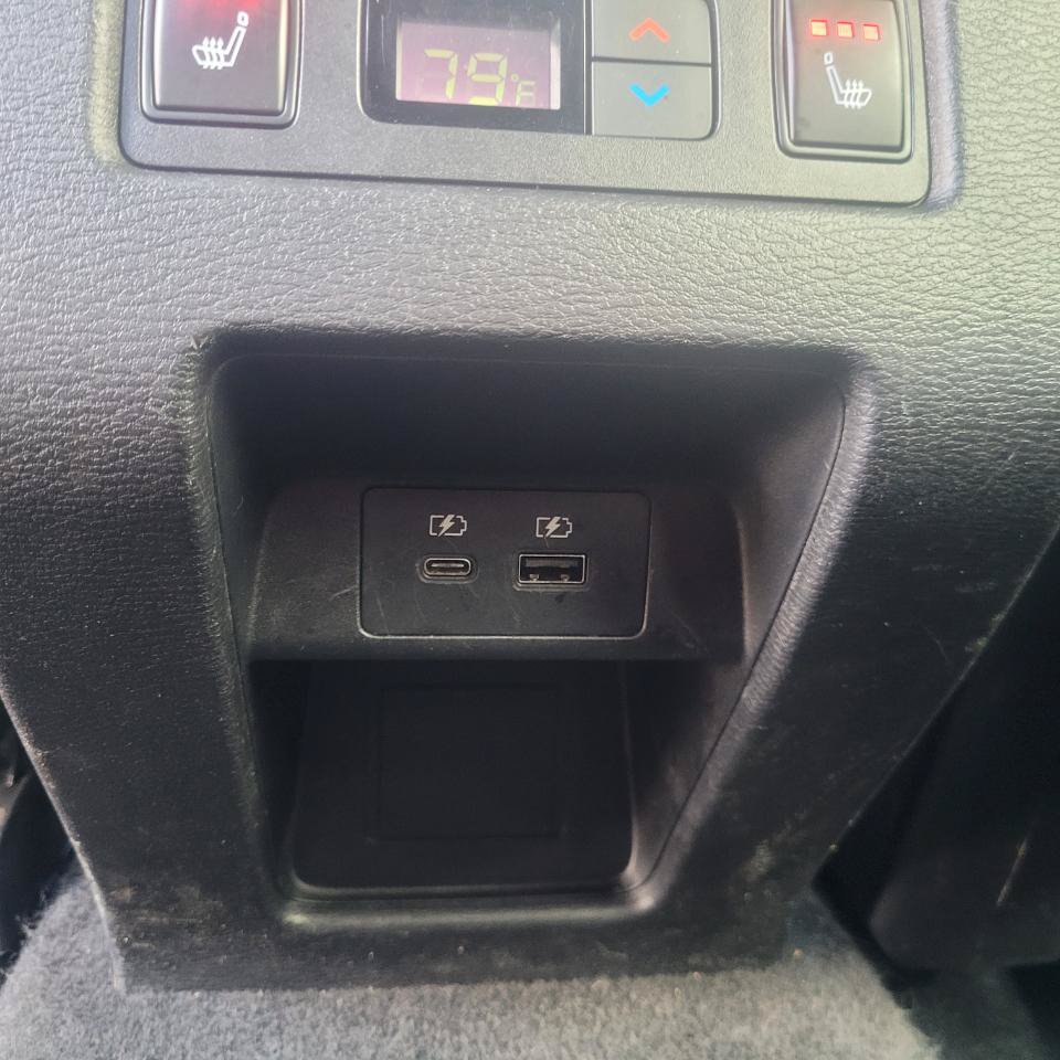 Used 2022 Mitsubishi Outlander SEL AWD/4WD image 33