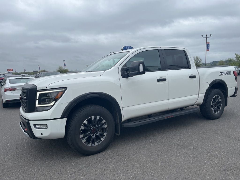 Used 2024 Nissan Titan PRO-4X w/ Pro-4x Convenience Package AWD/4WD image 35