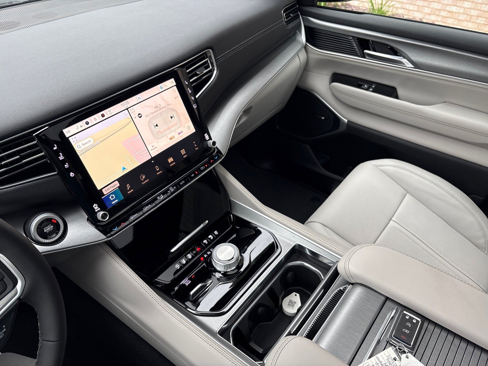 New 2026 Jeep Grand Wagoneer 4WD image 20