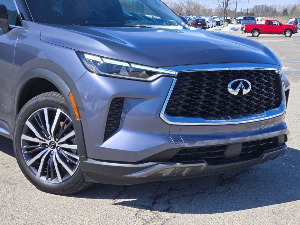 Used 2025 INFINITI QX60 Autograph w/ Cargo Package image 2