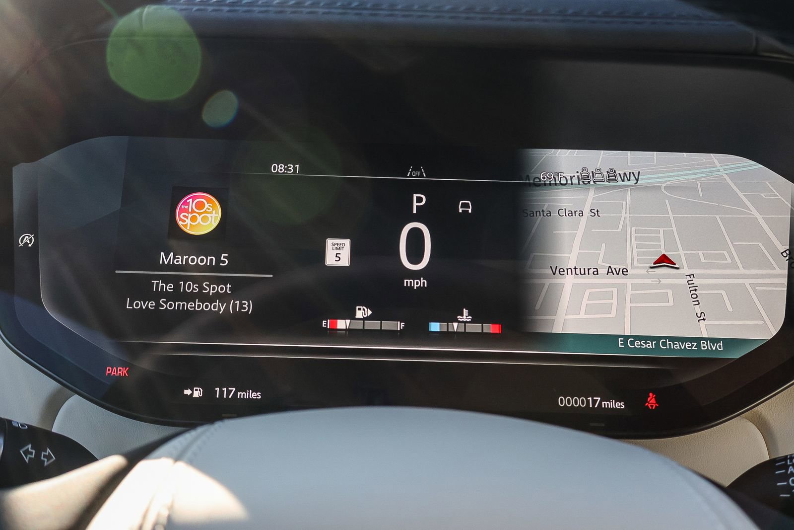 New 2026 Land Rover Range Rover SE image 35