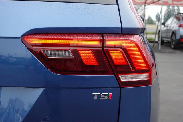 Used 2018 Volkswagen Tiguan S image 7