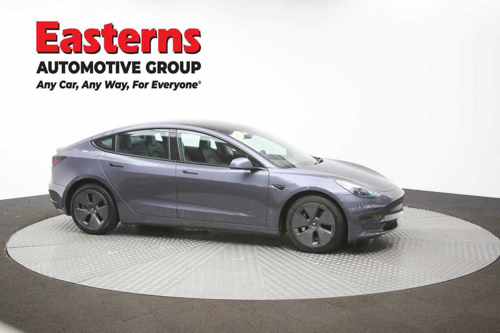 Used 2023 Tesla Model 3 Standard Range image 43