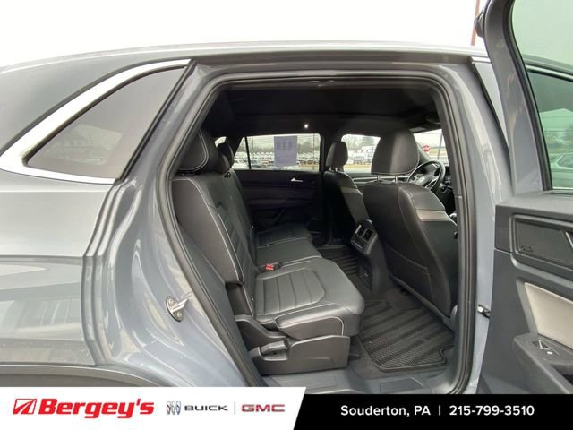 Used 2023 Volkswagen Atlas Cross Sport SEL Premium R-Line image 23
