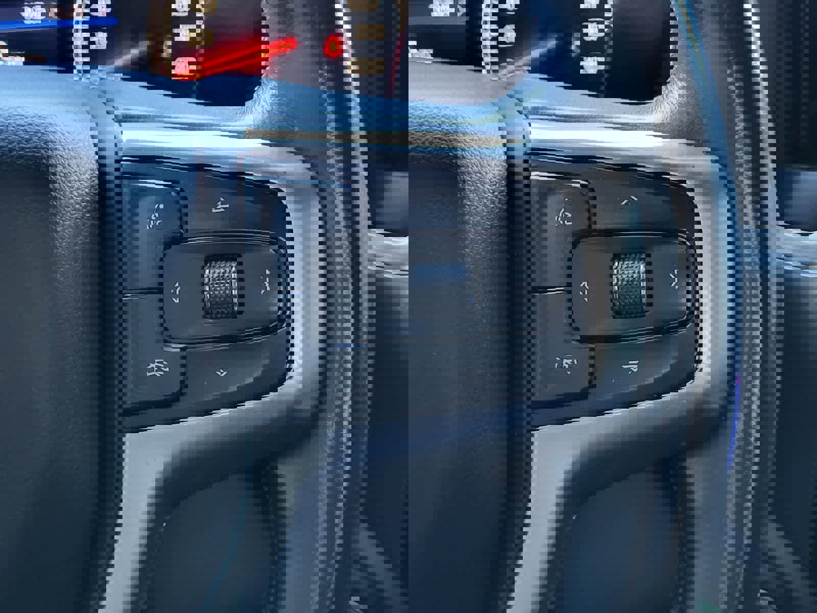 Used 2019 Chevrolet Silverado 1500 LT Trail Boss AWD/4WD image 19