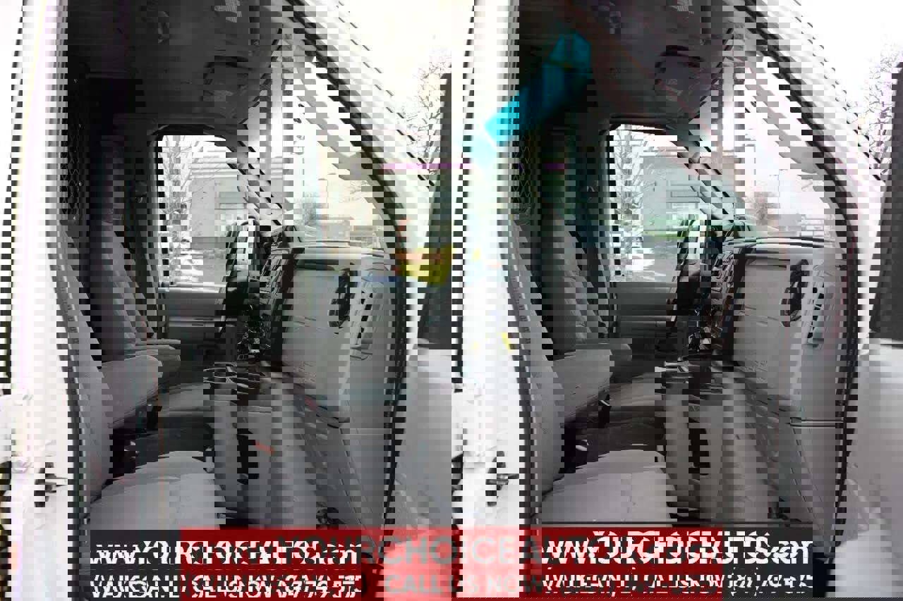 Used 2009 Ford E-250 and Econoline 250 image 9