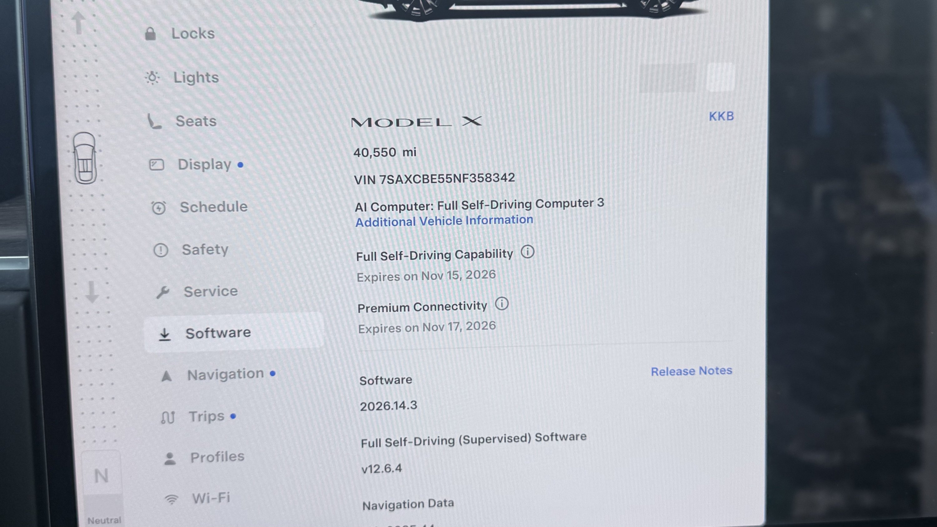 Used 2022 Tesla Model X AWD/4WD image 3