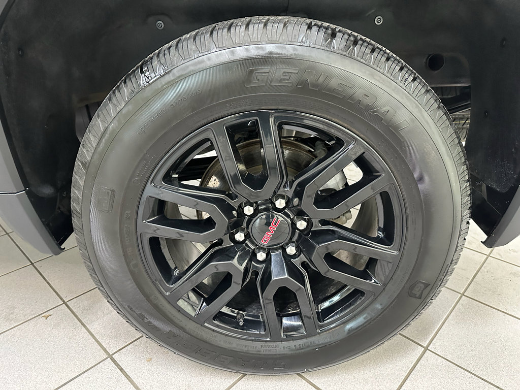 Certified 2024 GMC Sierra 1500 Pro w/ Graphite Edition AWD/4WD image 19