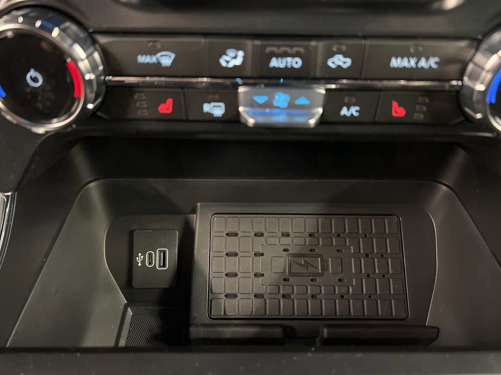 New 2026 Ford F150 XLT w/ Equipment Group 302A MID image 14