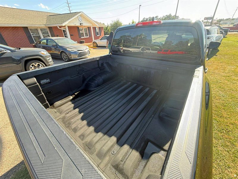 Used 2022 Nissan Frontier S w/ Technology Package RWD image 29